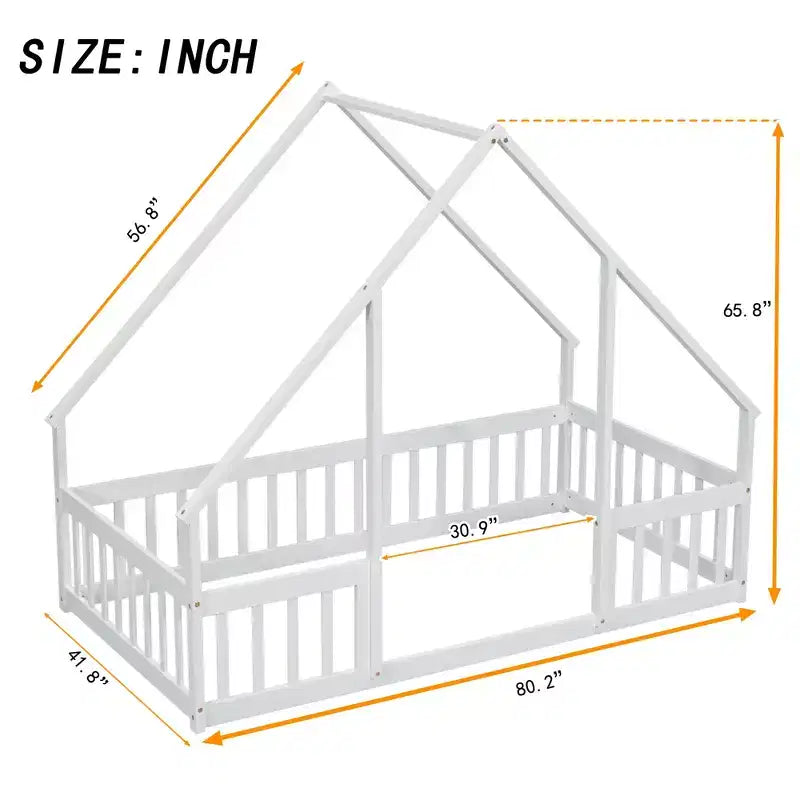 Lit au sol en forme de maison en bois double avec clôture et garde-corps blanc