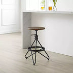 Tabouret de bar pivotant réglable en hauteur, brun/noir mat, structure en acier, style industriel-ferme, repose-pieds