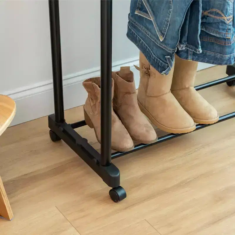 Portant à vêtements réglable en métal, tringle à vêtements avec roulettes